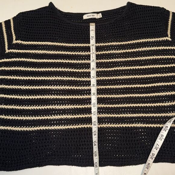 Women’s Mod Ref Open Weave Striped Sweater, Size Small - Picture 6 of 6